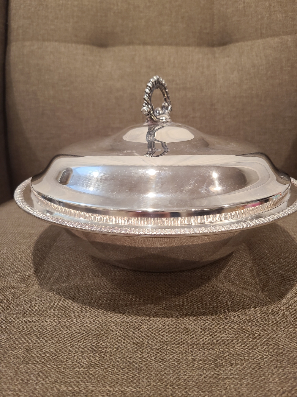 Vintage silverplate covered vegetable serving bowl or casserole dish